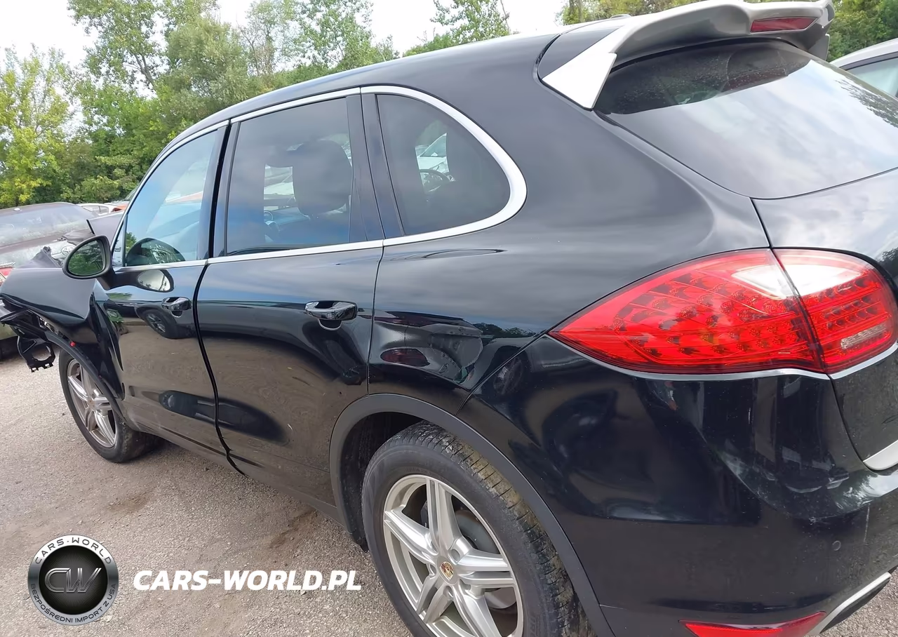 2014 Porsche Cayenne Platinum Edition VIN:WP1AA2A25ELA92854 - 14