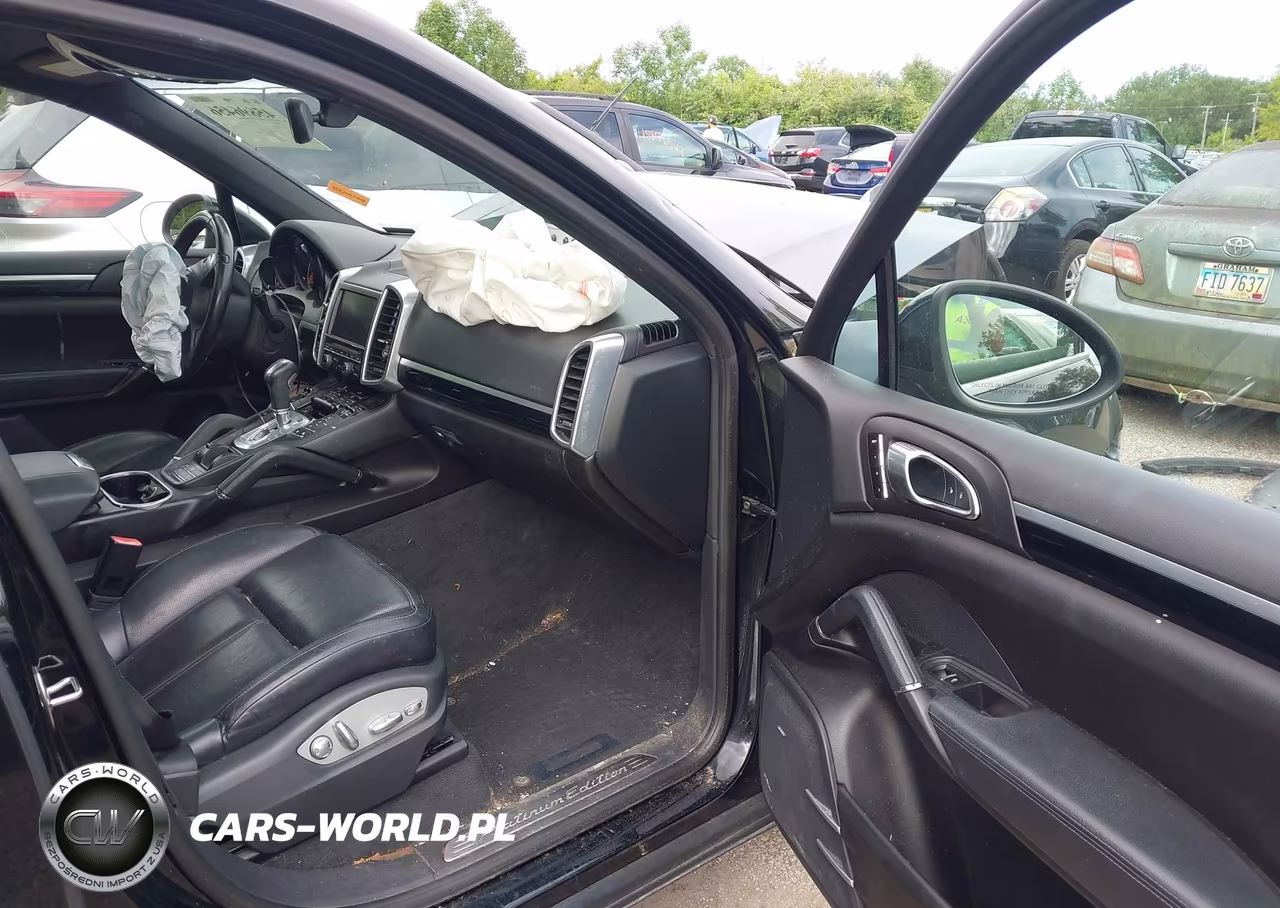 2014 Porsche Cayenne Platinum Edition VIN:WP1AA2A25ELA92854 - 5