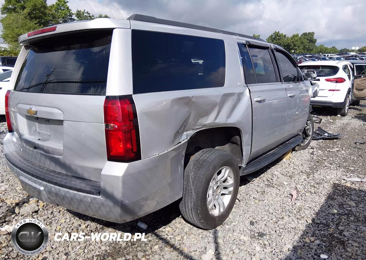 2019 Chevrolet Suburban Lt VIN:1GNSKHKCXKR378504 - 4