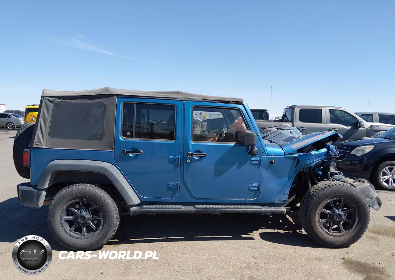 2010 Jeep Wrangler Unlimited Sport VIN:1J4BA3H17AL102166 - 13