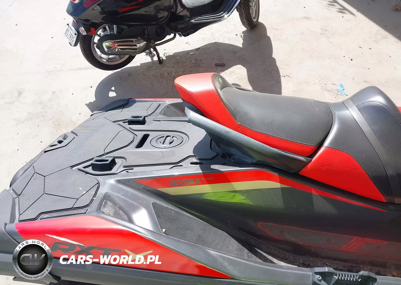 2020 Seadoo Rxt-X 300 VIN:YDV65350D020 - 8