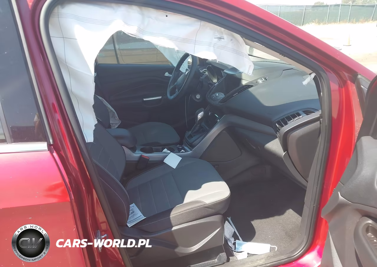 2016 Ford Escape Se VIN:1FMCU9G92GUC61980 - 5