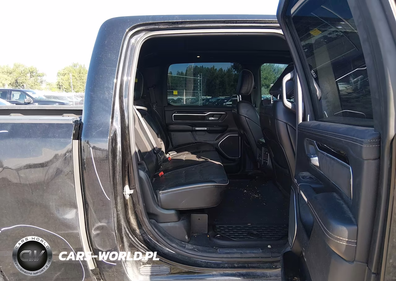 2019 Ram 1500 Laramie 4X4 6'4 Box VIN:1C6SRFRT2KN586230 - 8