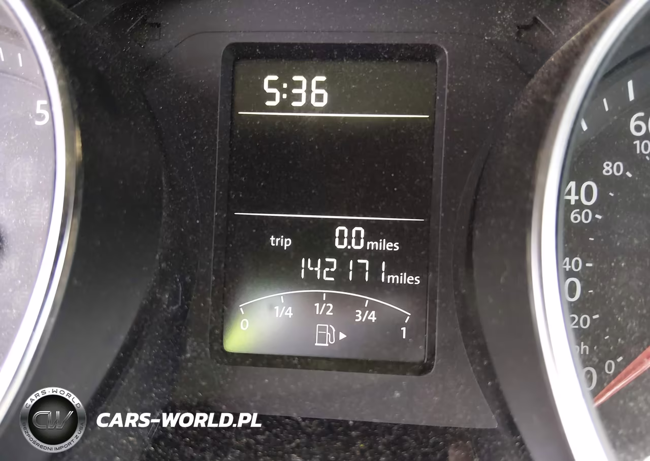 2016 Volkswagen Jetta 1.8T Sport VIN:3VWD17AJ9GM293934 - 15