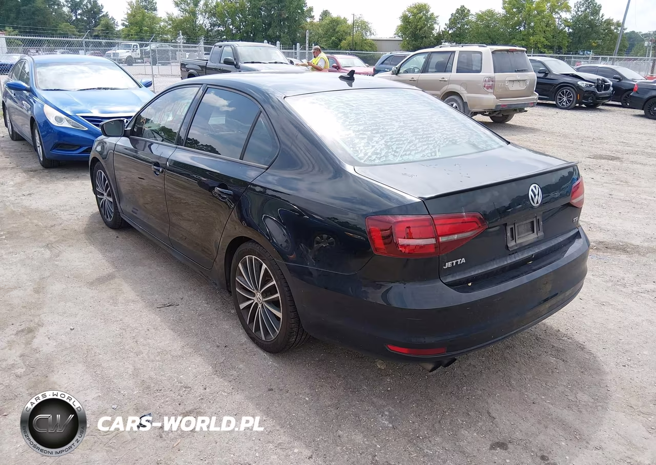 2016 Volkswagen Jetta 1.8T Sport VIN:3VWD17AJ9GM293934 - 3