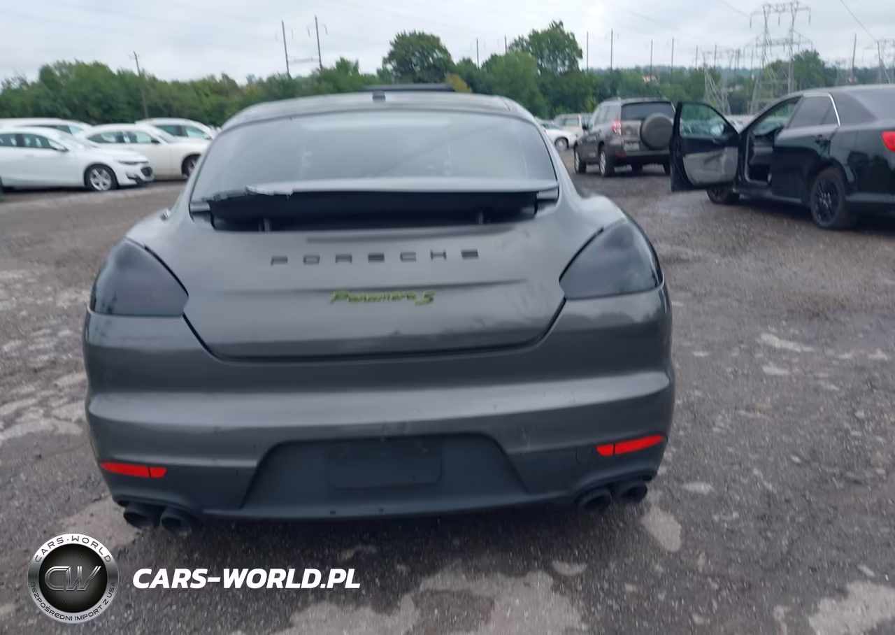 PORSCHE PANAMERA E-HYBRID VIN:WP0AD2A70EL044232 - 17