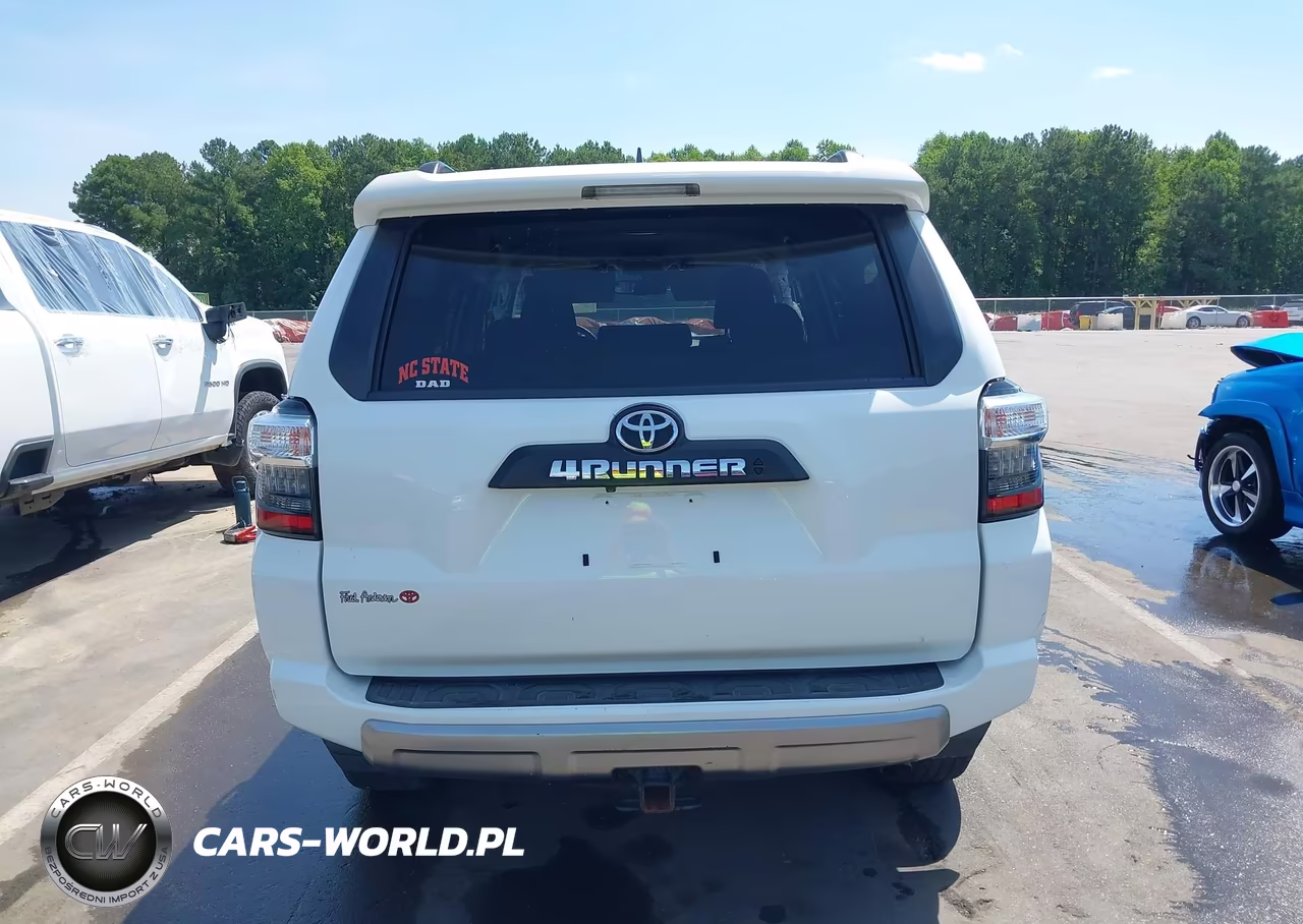 2021 Toyota 4Runner Trd Off Road VIN:JTEPU5JR4M5909831 - 17
