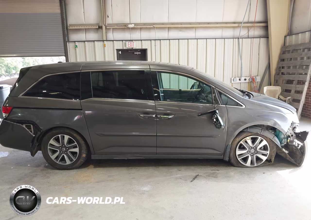 2015 Honda Odyssey Touring-Touring Elite VIN:5FNRL5H97FB015877 - 13