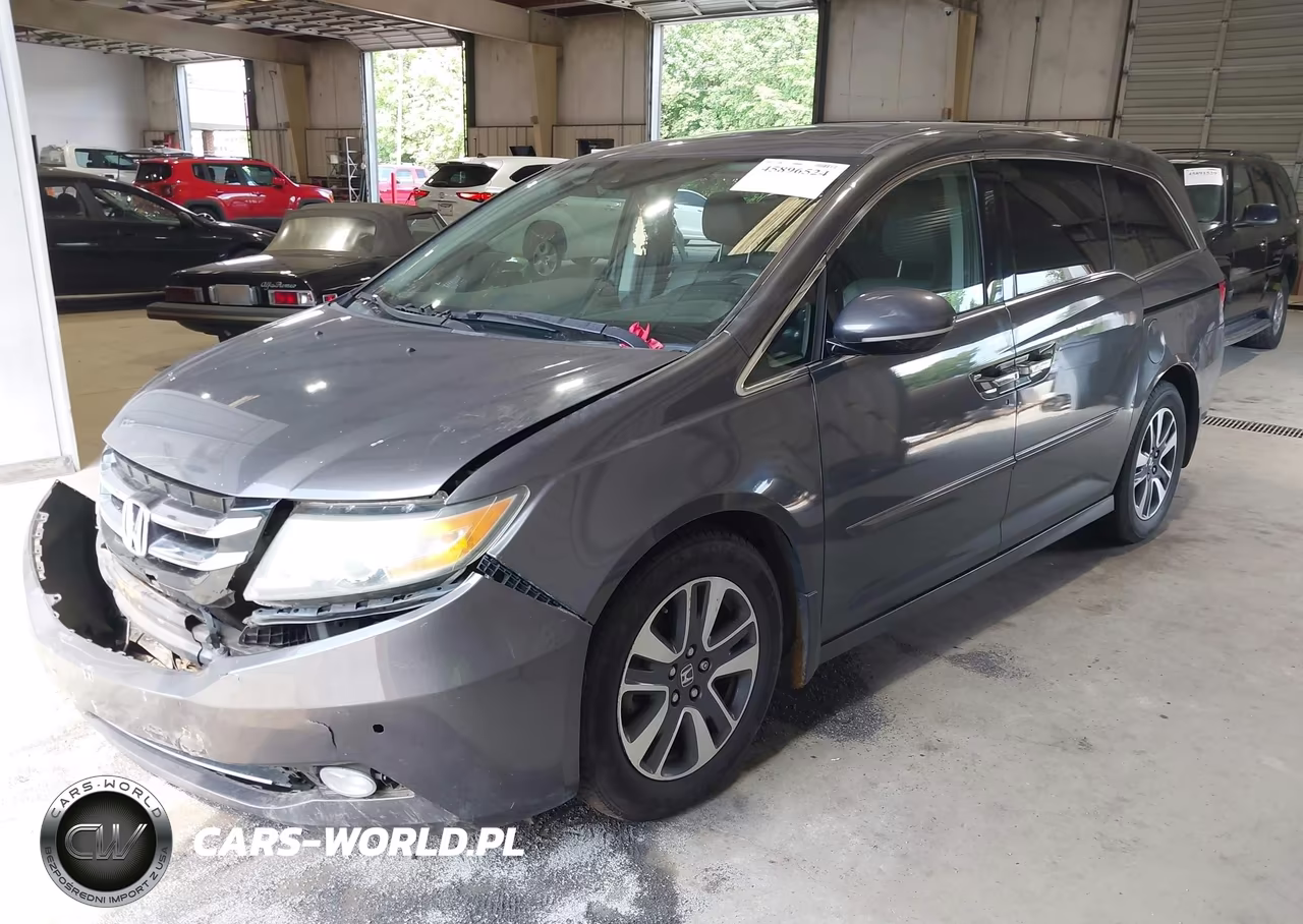 2015 Honda Odyssey Touring-Touring Elite VIN:5FNRL5H97FB015877 - 2