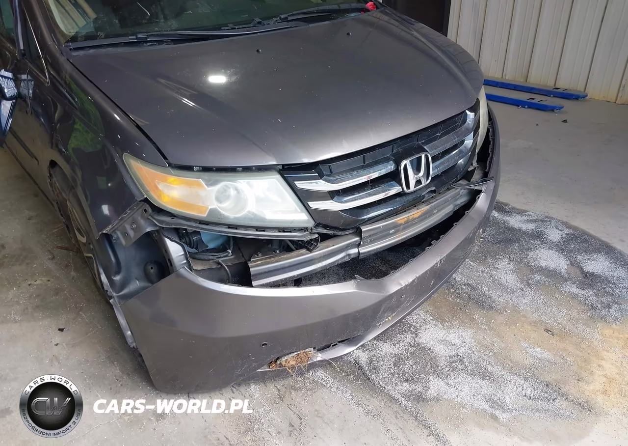 2015 Honda Odyssey Touring-Touring Elite VIN:5FNRL5H97FB015877 - 6