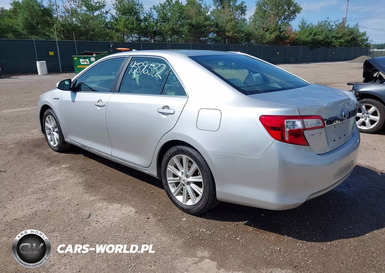 2012 Toyota Camry Hybrid Xle VIN:4T1BD1FKXCU063434 - 3