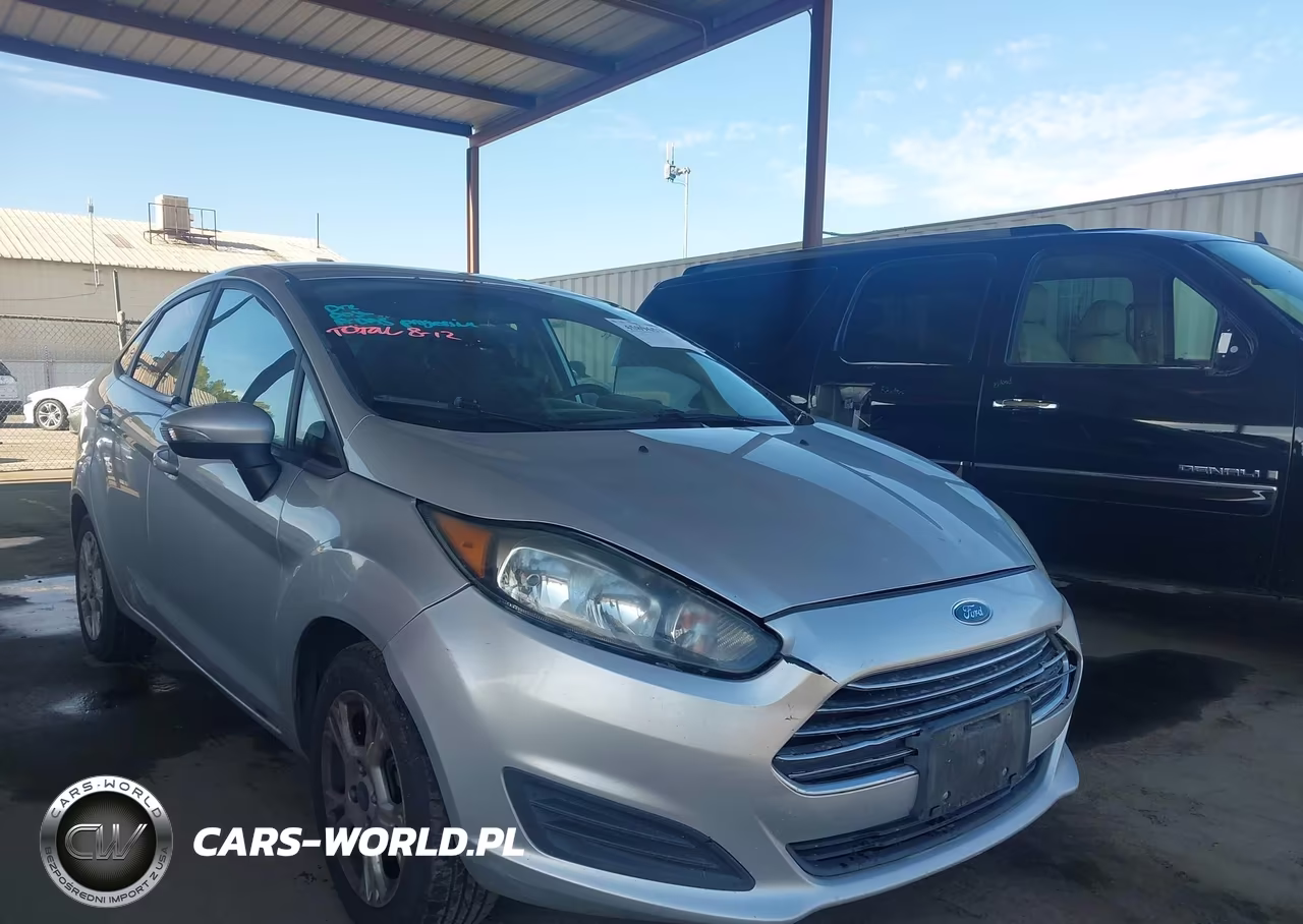 2015 Ford Fiesta Se – zdjęcie 1 z 16