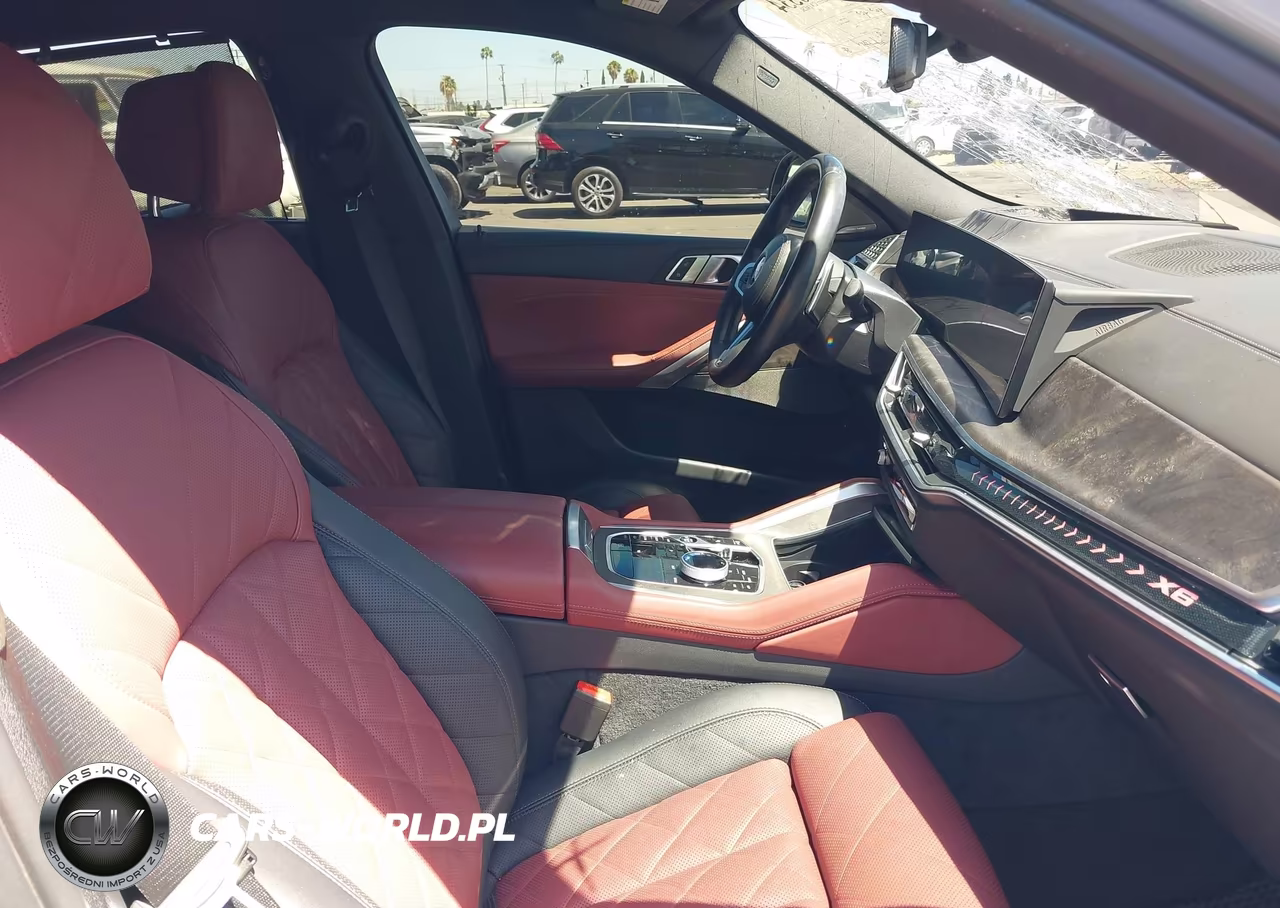 2024 BMW X6 xDrive40I VIN:5UX33EX03R9S44739 - 5