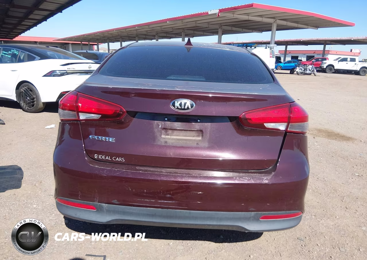 2017 Kia Forte Lx VIN:3KPFK4A73HE052636 - 16