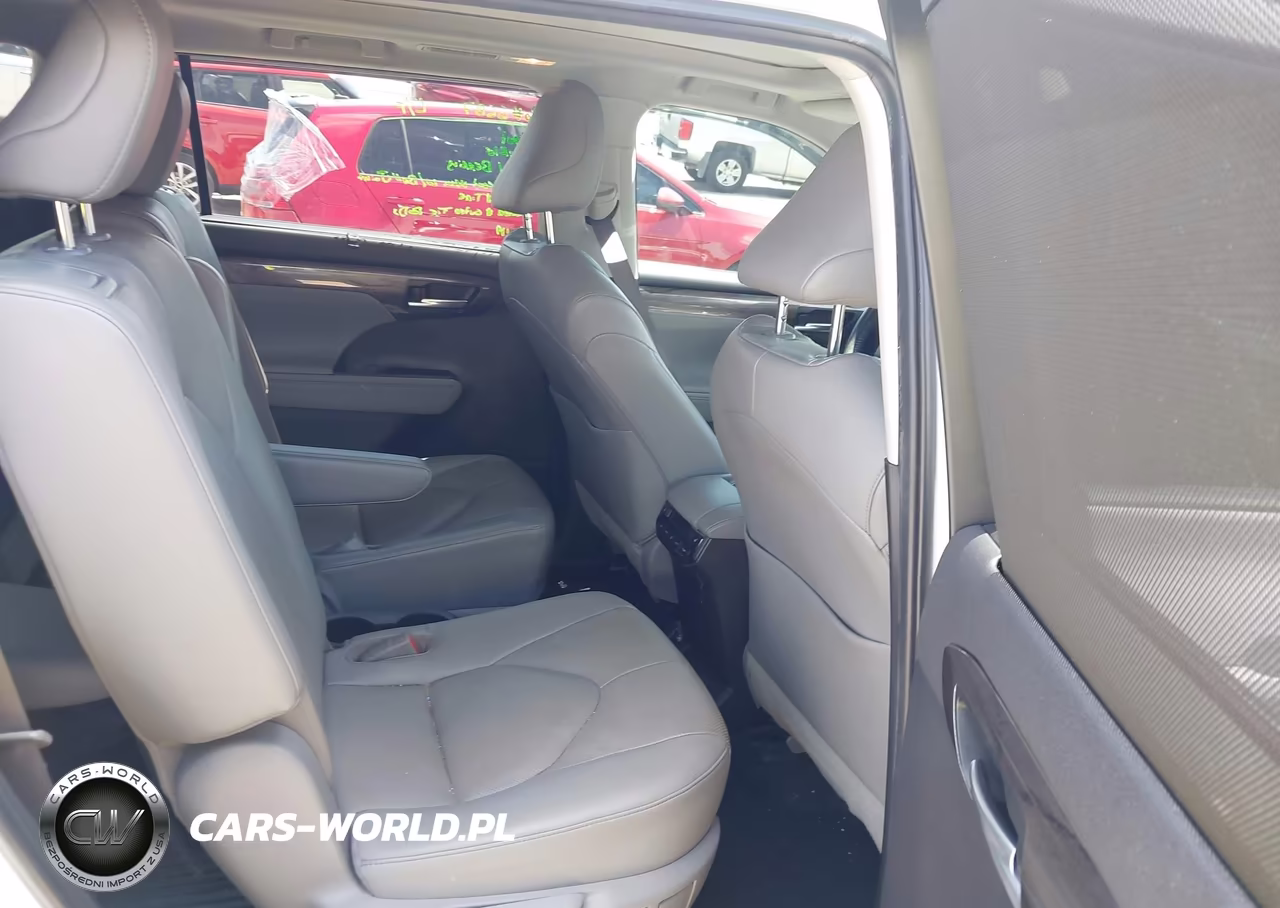 2023 Toyota Highlander Hybrid Platinum VIN:5TDFARAH7PS021838 - 8