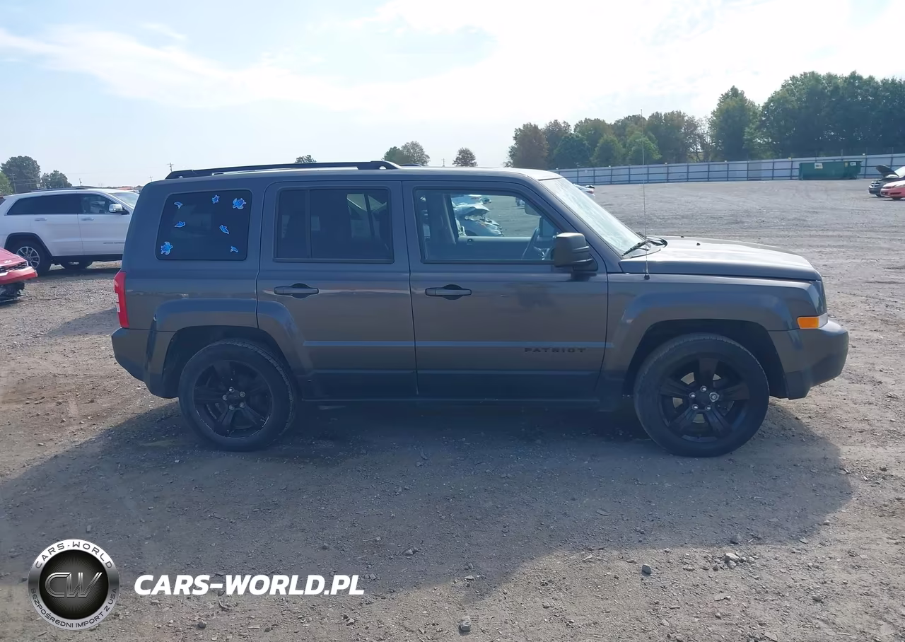 2015 Jeep Patriot Altitude Edition VIN:1C4NJPBAXFD107107 - 13