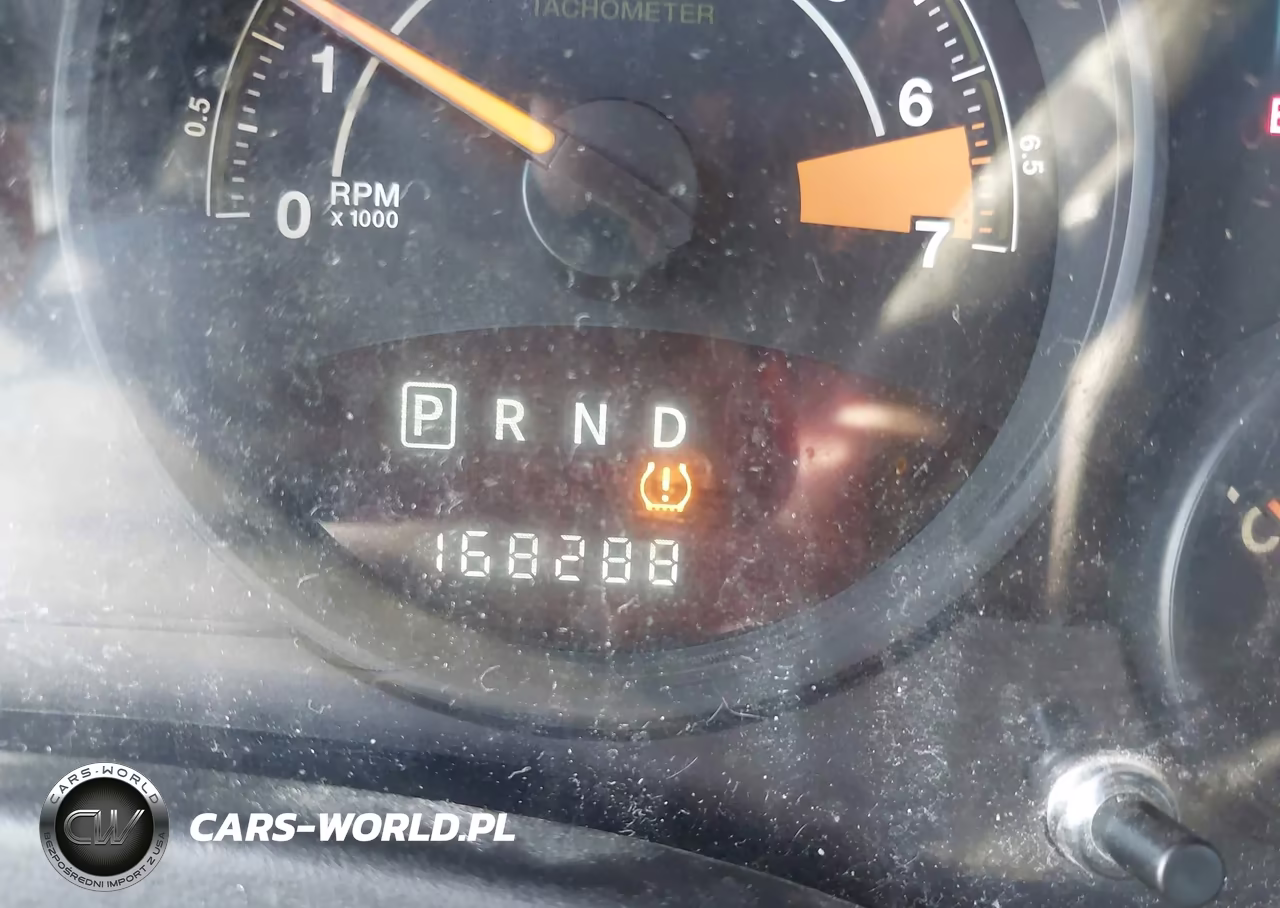 2015 Jeep Patriot Altitude Edition VIN:1C4NJPBAXFD107107 - 15