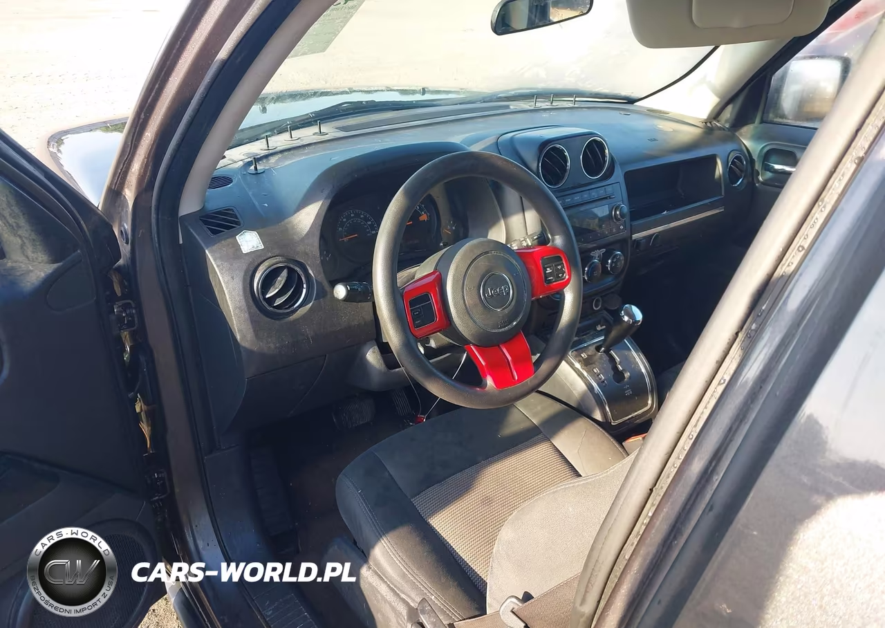 2015 Jeep Patriot Altitude Edition VIN:1C4NJPBAXFD107107 - 17