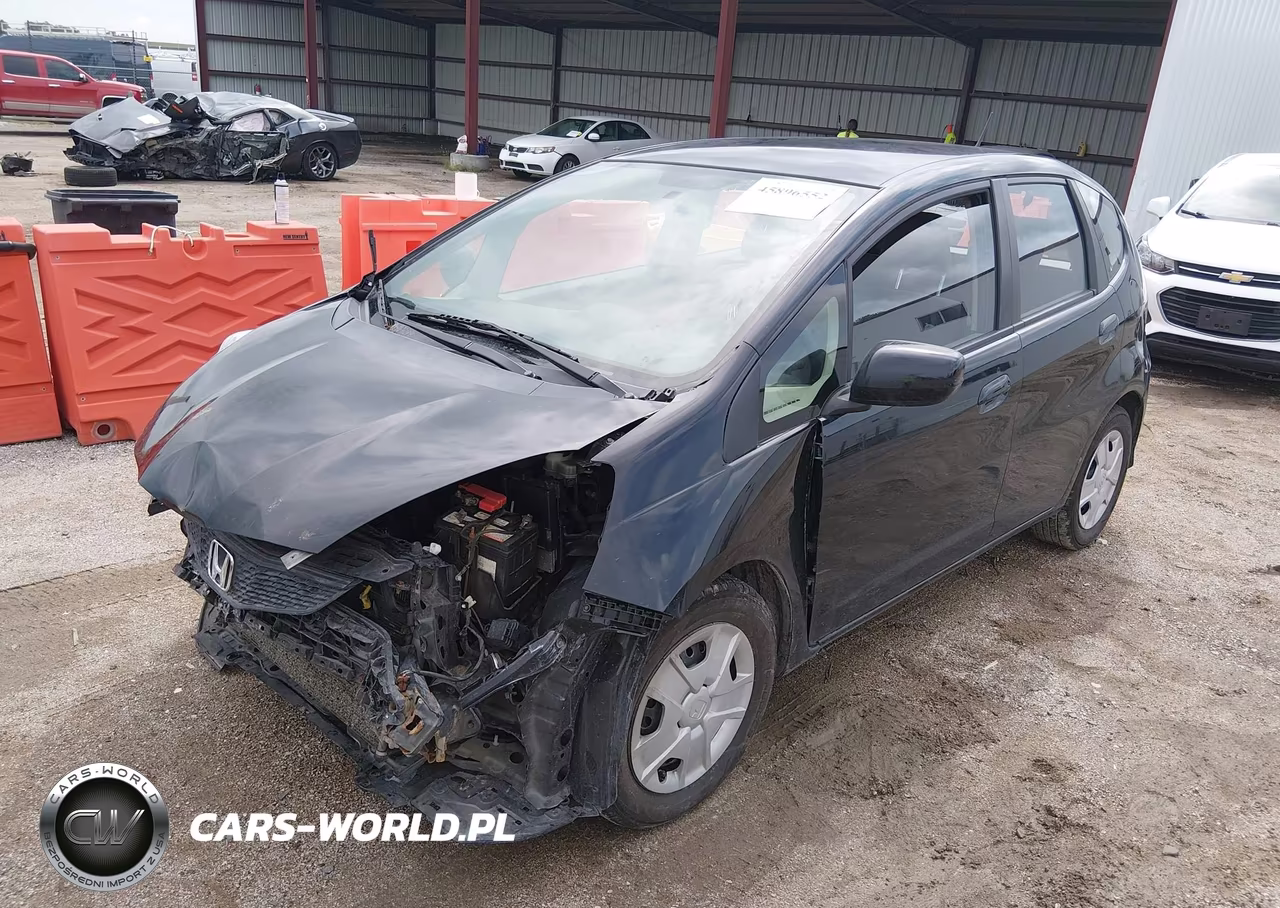 2013 Honda Fit VIN:JHMGE8H38DC067235 - 2