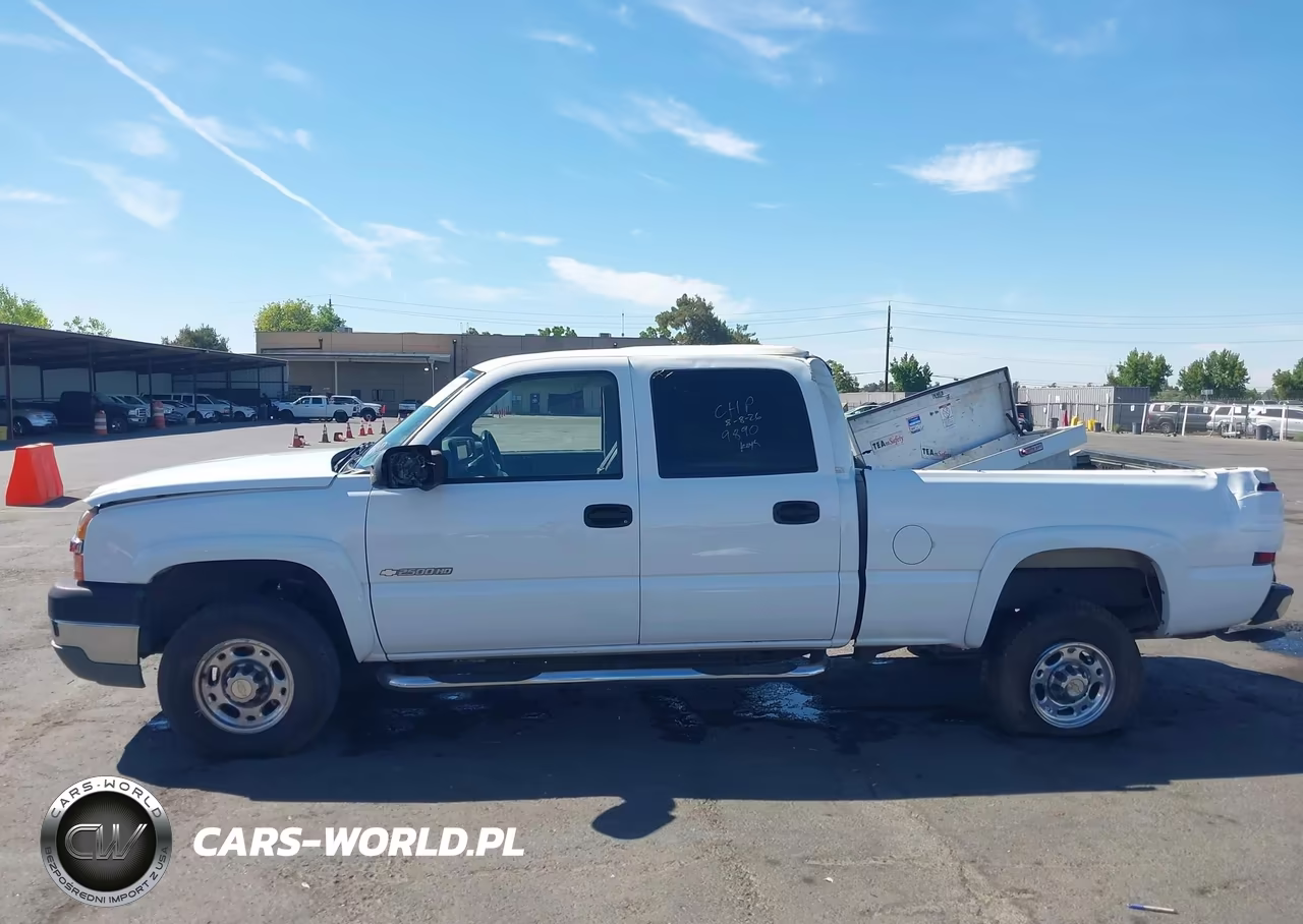 2004 Chevrolet Silverado 2500Hd Ls VIN:1GCHC23U24F241632 - 13