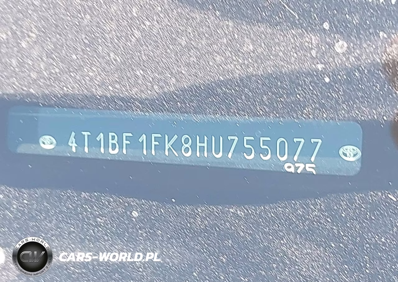 2017 Toyota Camry Se VIN:4T1BF1FK8HU755077 - 17