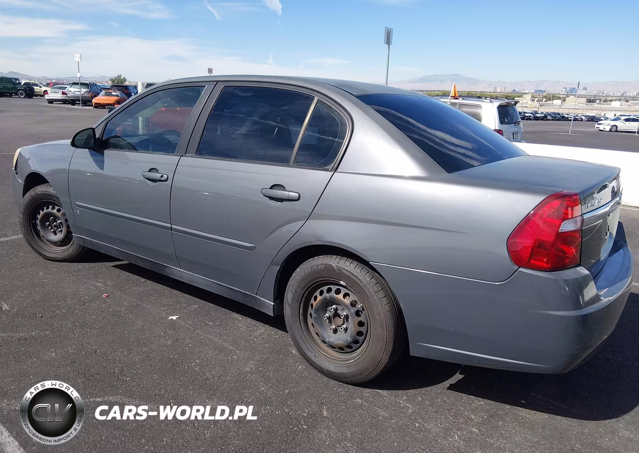 2008 Chevrolet Malibu Classic Ls VIN:1G1ZS58F68F101763 - 3