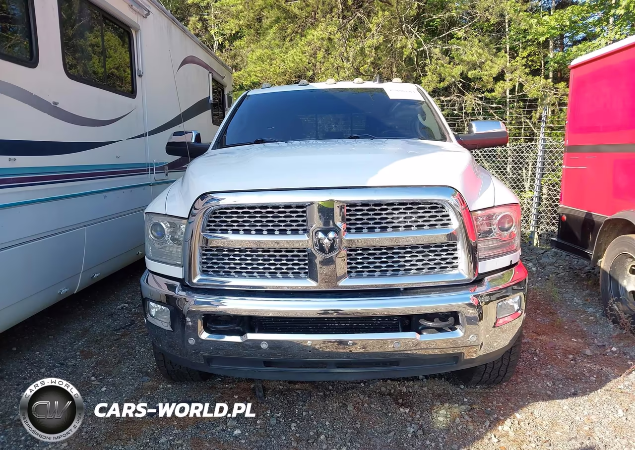 2018 Ram 3500 VIN:3C63RRJLXJG292177 - 12