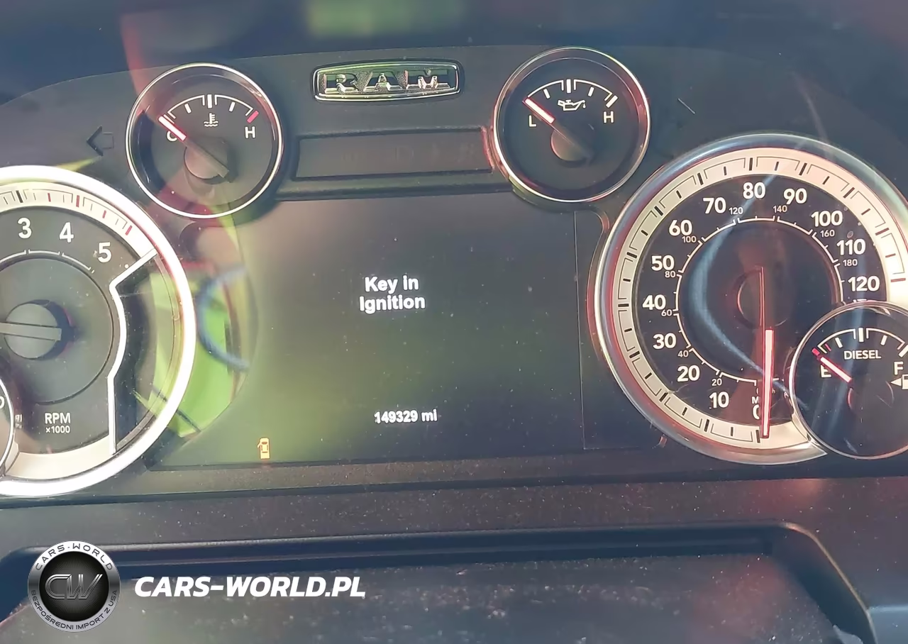 2018 Ram 3500 VIN:3C63RRJLXJG292177 - 5