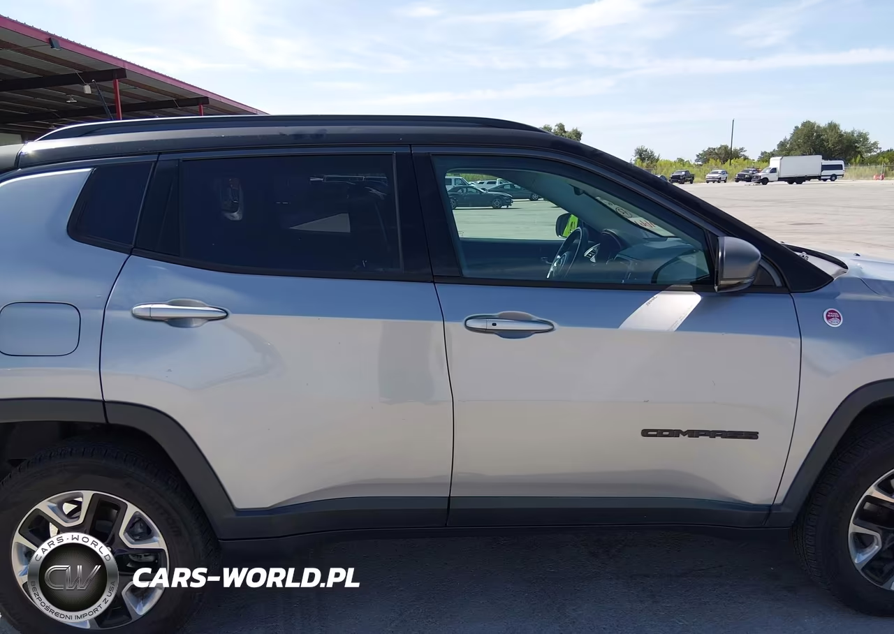 2018 Jeep Compass Trailhawk 4X4 VIN:3C4NJDDB5JT328332 - 13