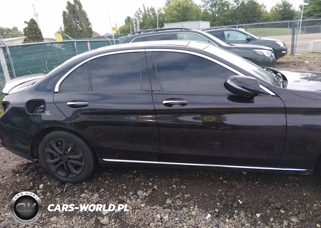 2017 Mercedes-Benz C 300 4Matic VIN:55SWF4KB0HU219616 - 14