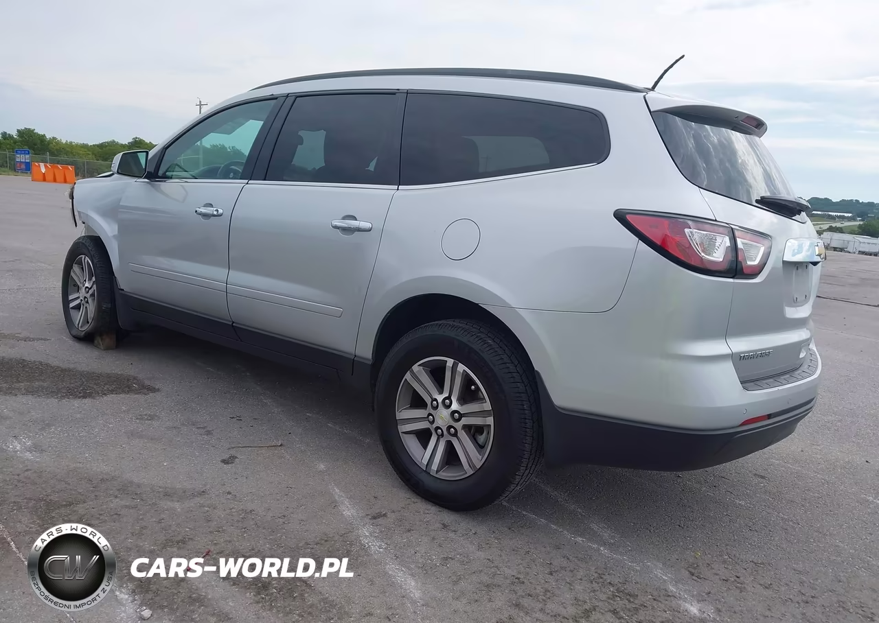 2017 Chevrolet Traverse Lt VIN:1GNKRHKD8HJ332312 - 3