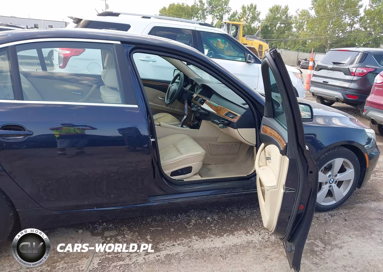 2008 BMW 528Xi VIN:WBANV13518CZ59869 - 5