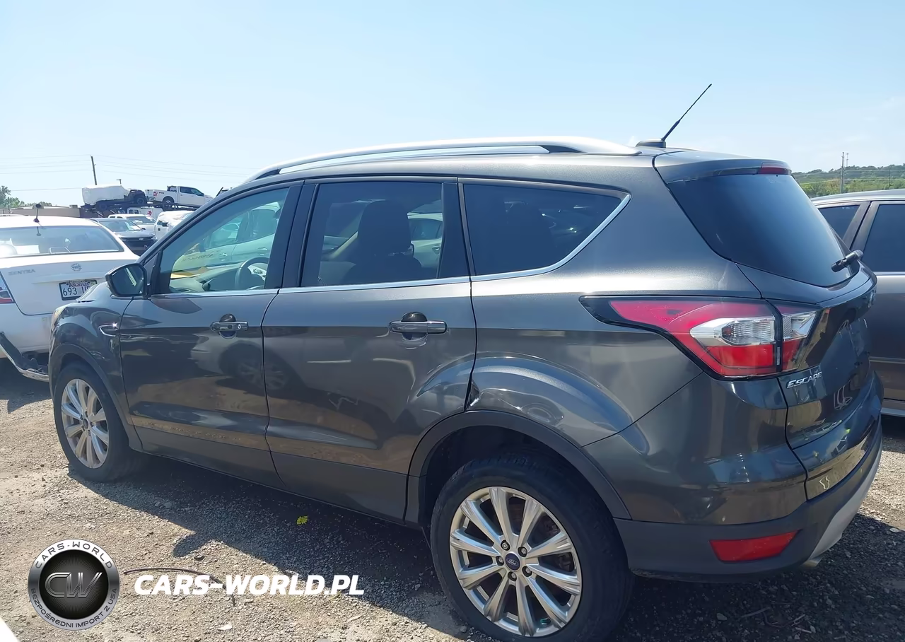 2017 Ford Escape Titanium VIN:1FMCU0J98HUC07072 - 14