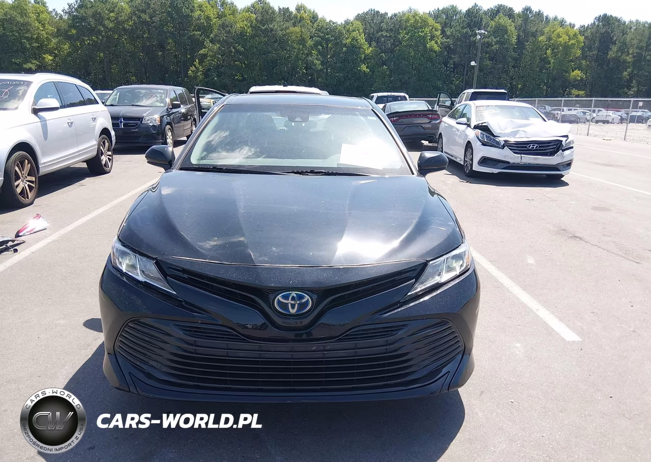 2018 Toyota Camry Hybrid Le VIN:4T1B31HK2JU003547 - 13