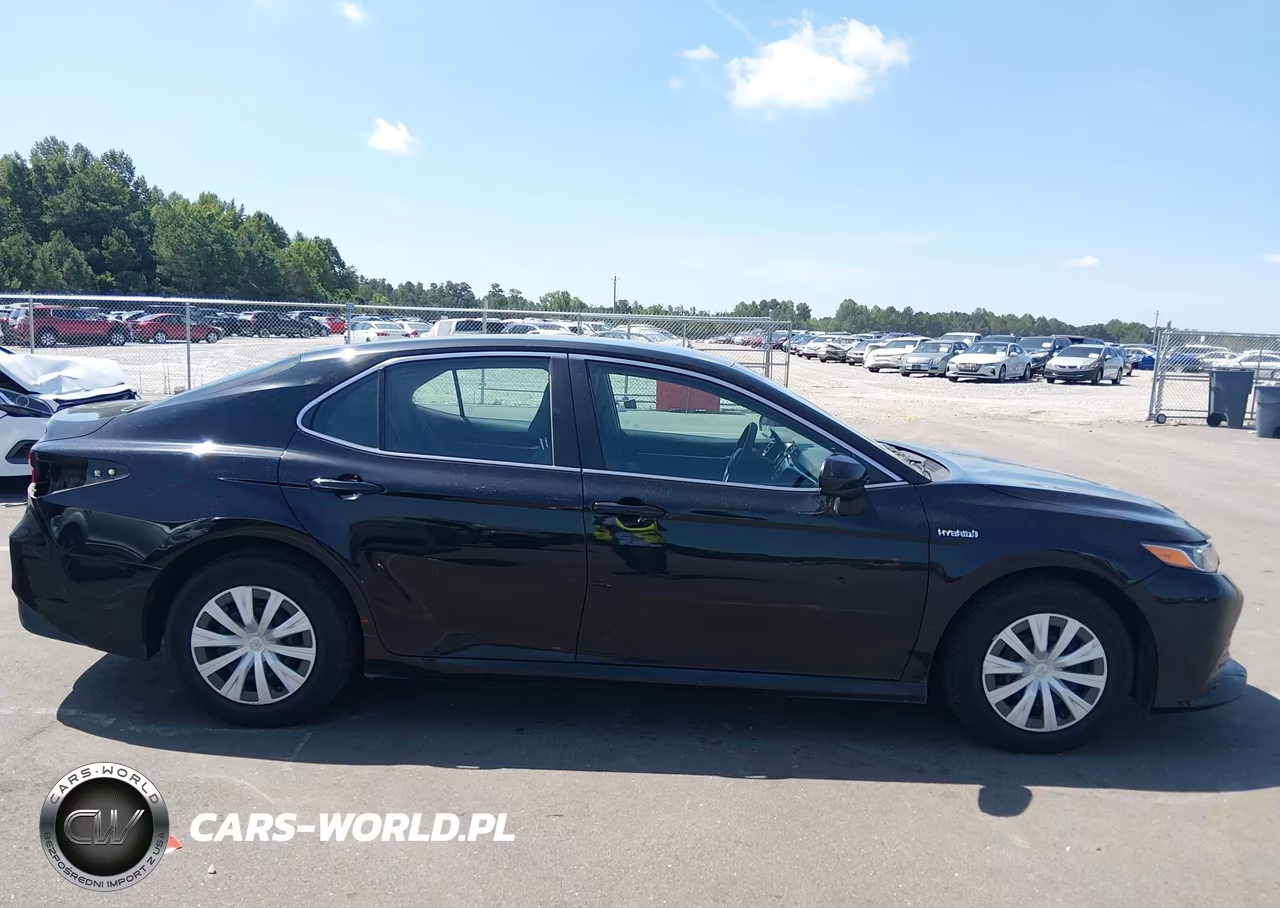 2018 Toyota Camry Hybrid Le VIN:4T1B31HK2JU003547 - 14