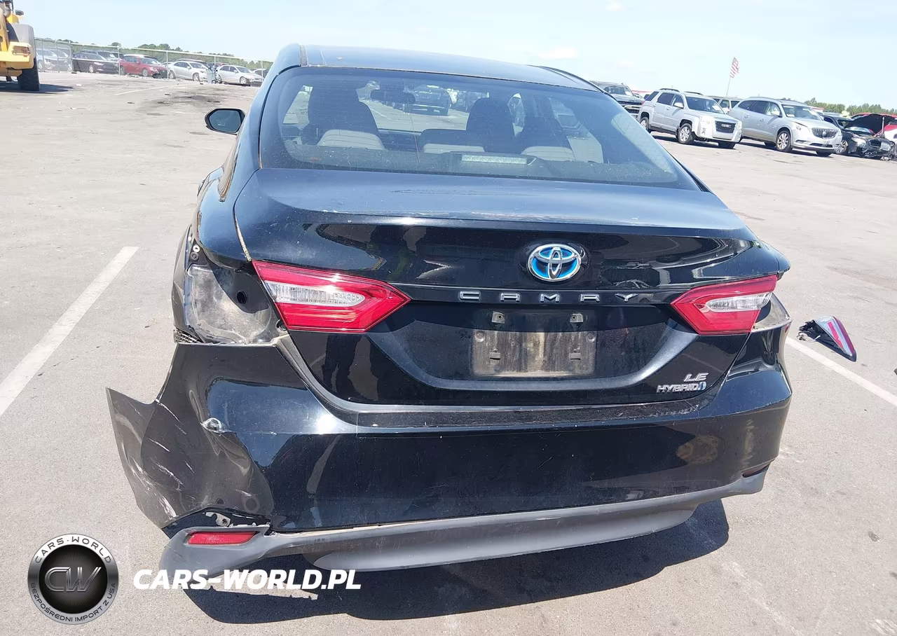 2018 Toyota Camry Hybrid Le VIN:4T1B31HK2JU003547 - 17