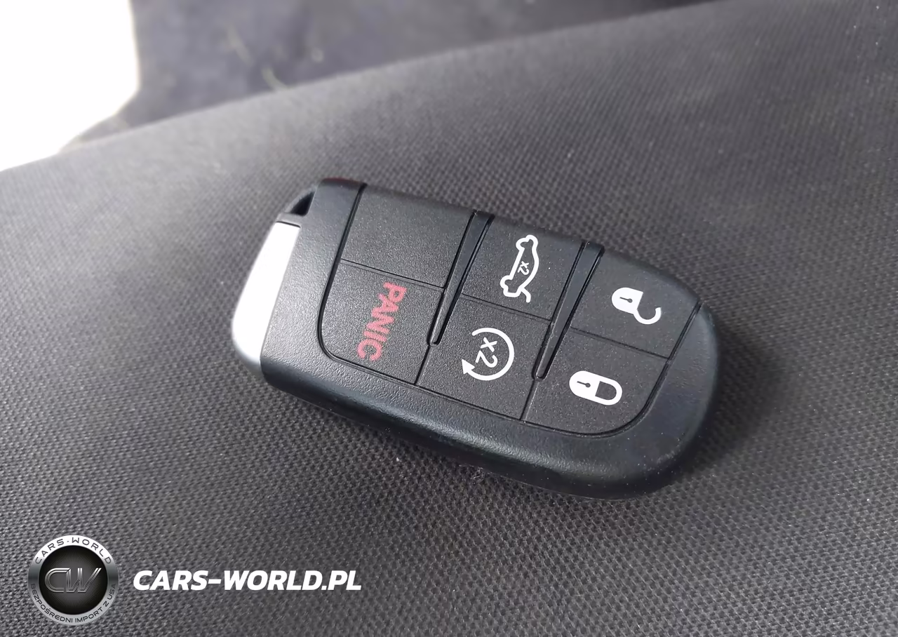2017 Dodge Challenger Sxt VIN:2C3CDZAG2HH639588 - 11