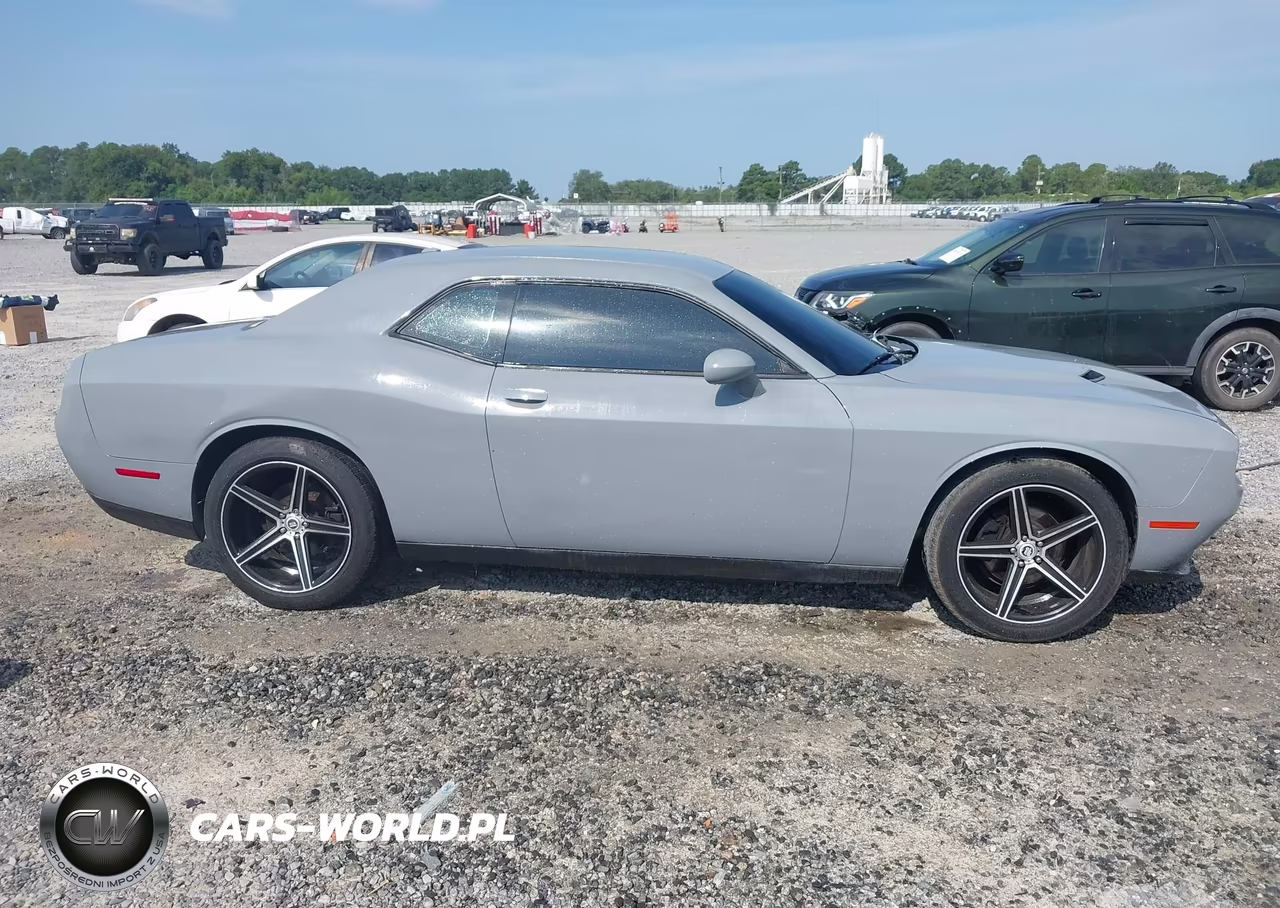 2017 Dodge Challenger Sxt VIN:2C3CDZAG2HH639588 - 13