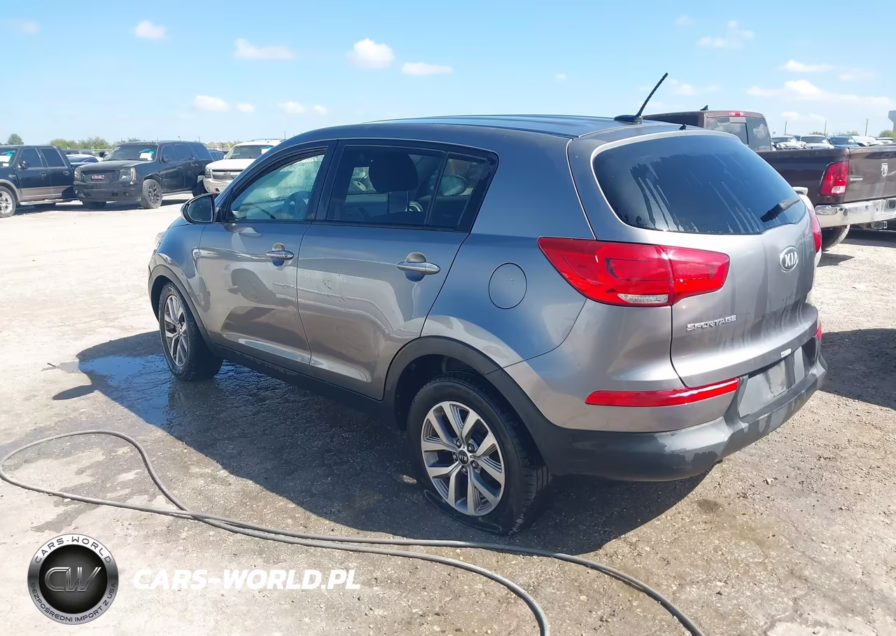 2016 Kia Sportage Lx VIN:KNDPB3AC8G7804518 - 3