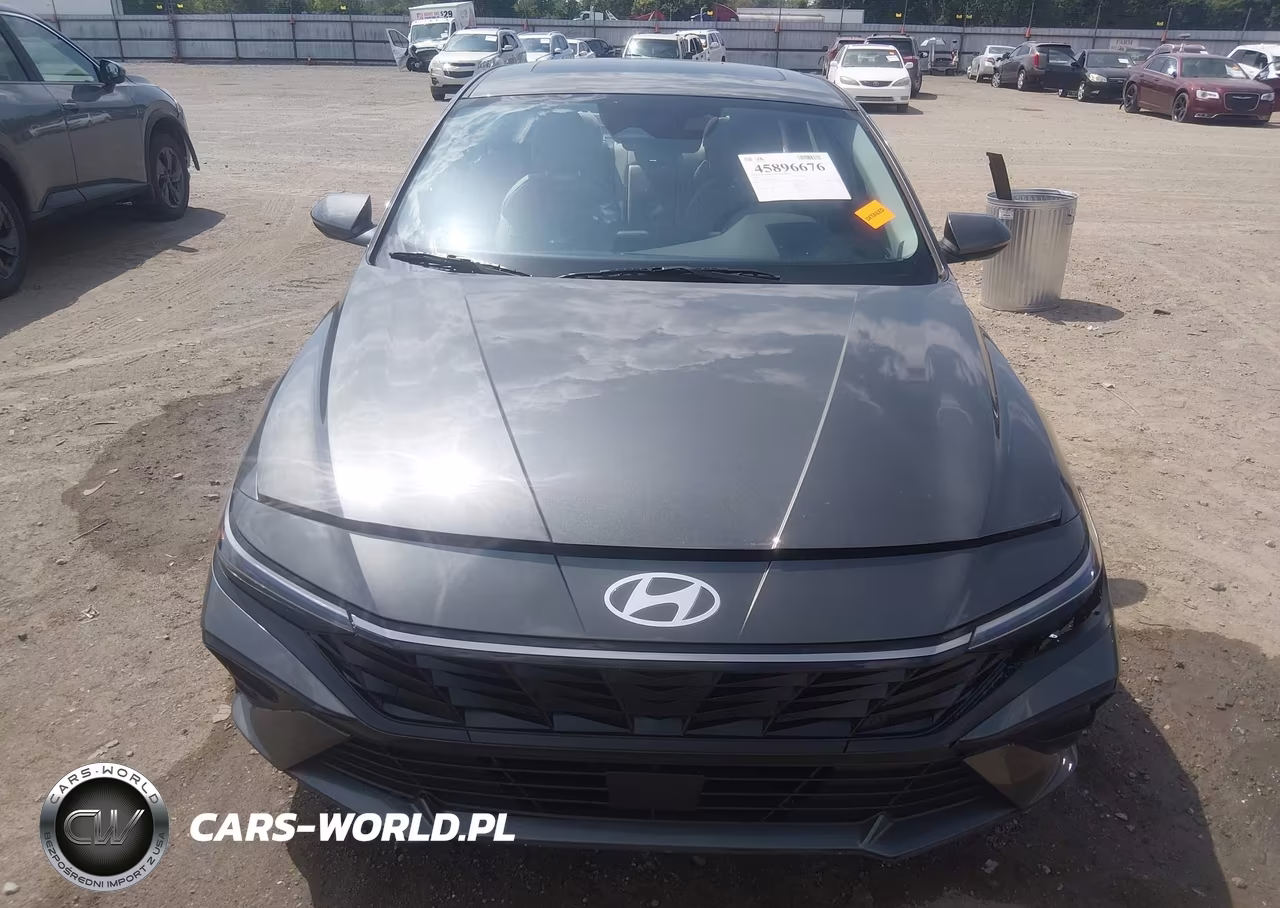 2025 Hyundai Elantra Limited VIN:KMHLP4DG9SU038745 - 12