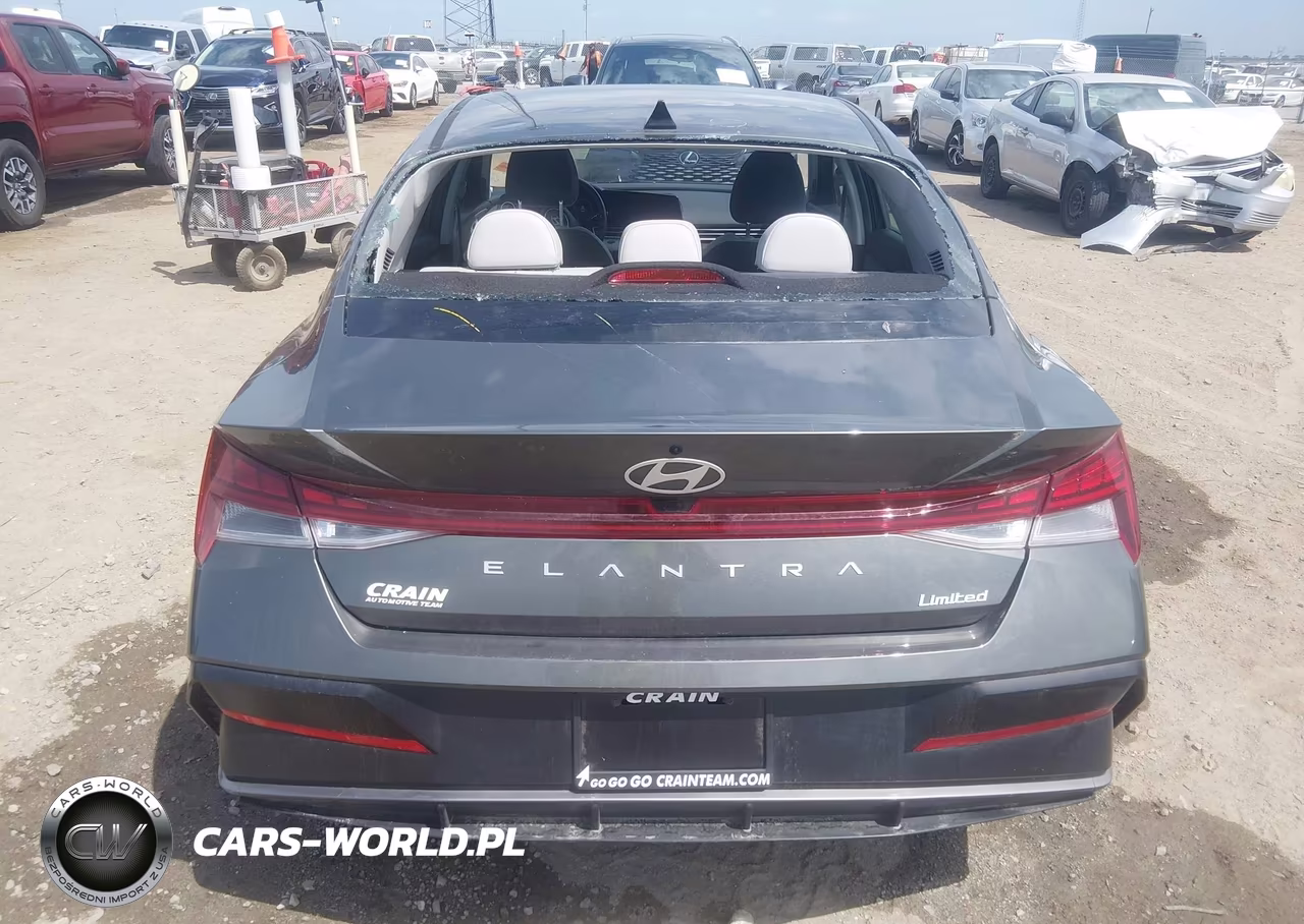 2025 Hyundai Elantra Limited VIN:KMHLP4DG9SU038745 - 16