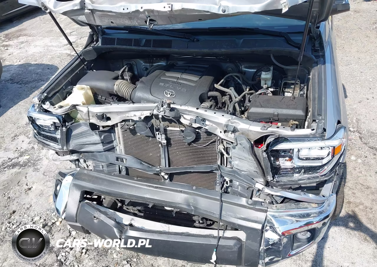 2020 Toyota Tundra Limited VIN:5TFFY5F12LX267202 - 10