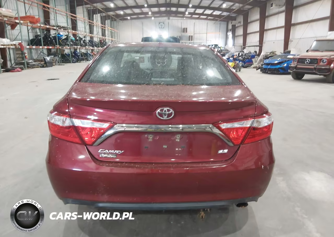 2016 Toyota Camry Se VIN:4T1BF1FK7GU572784 - 16