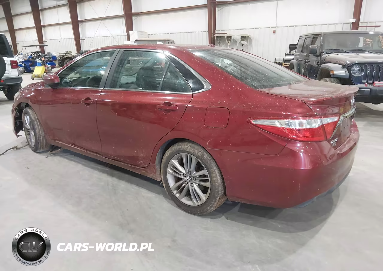 2016 Toyota Camry Se VIN:4T1BF1FK7GU572784 - 3