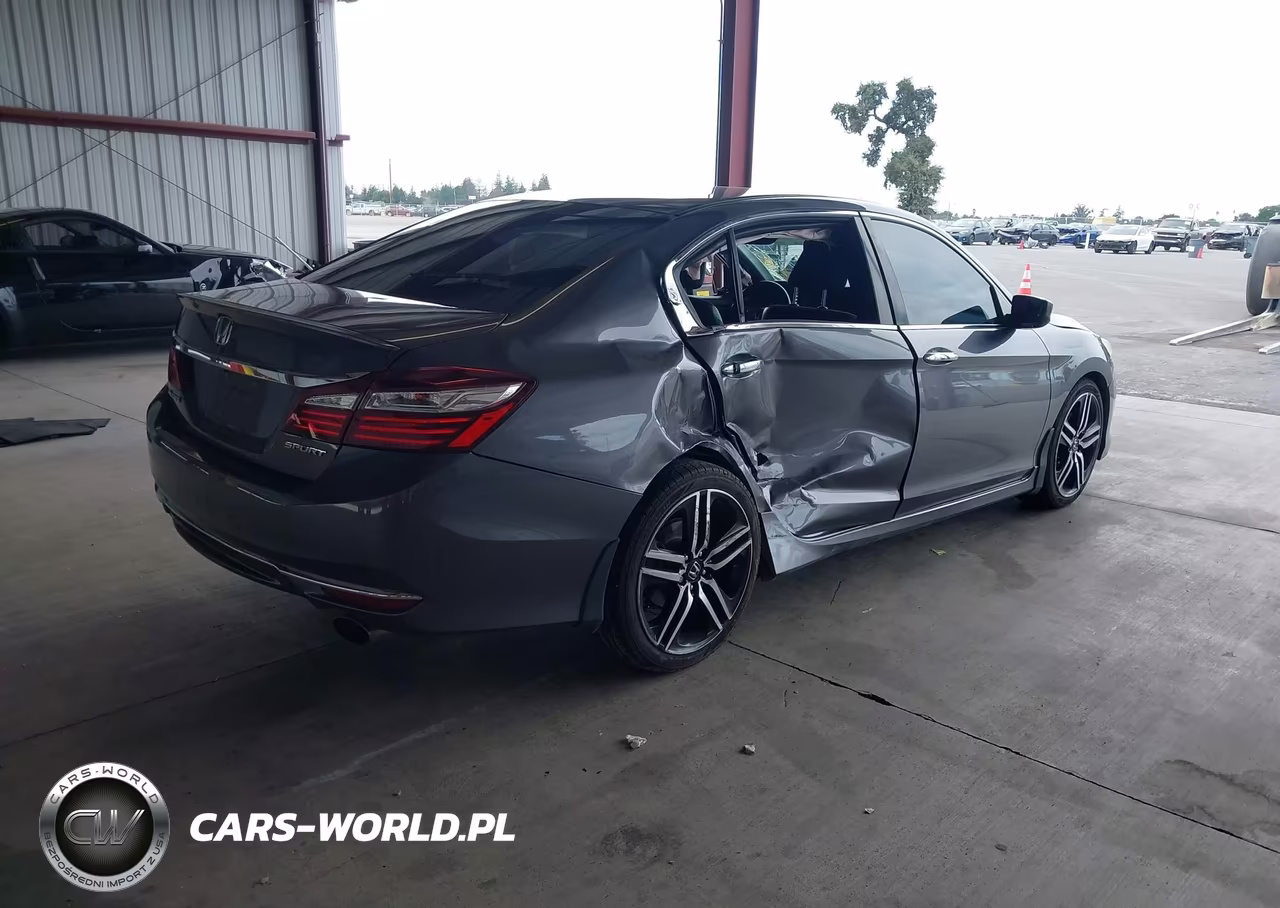 2017 Honda Accord Sport VIN:1HGCR2F51HA295487 - 4