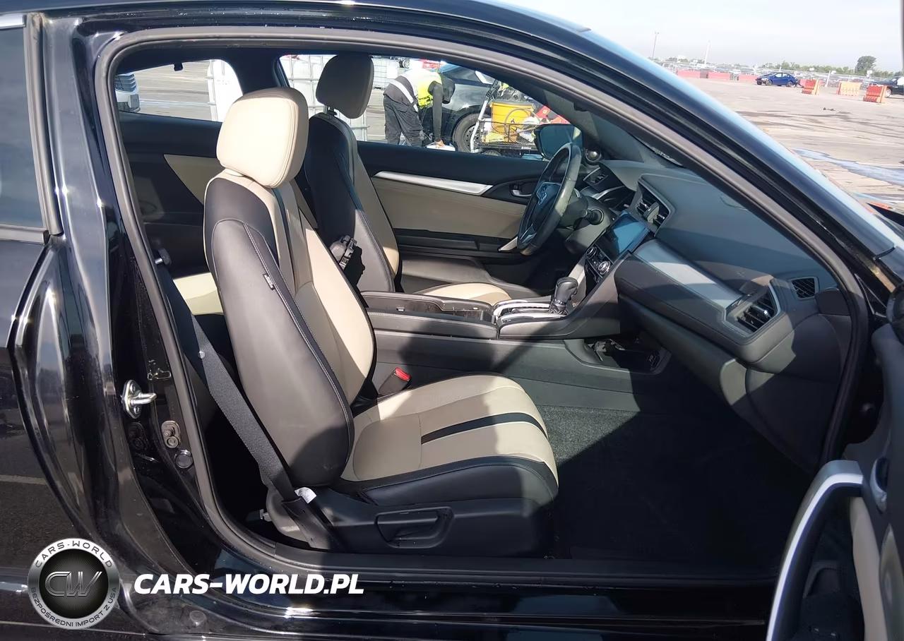2016 Honda Civic Touring VIN:2HGFC3B92GH354690 - 5