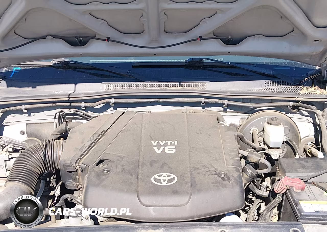 2007 Toyota Tacoma Base V6 VIN:5TEUU42N27Z352738 - 10