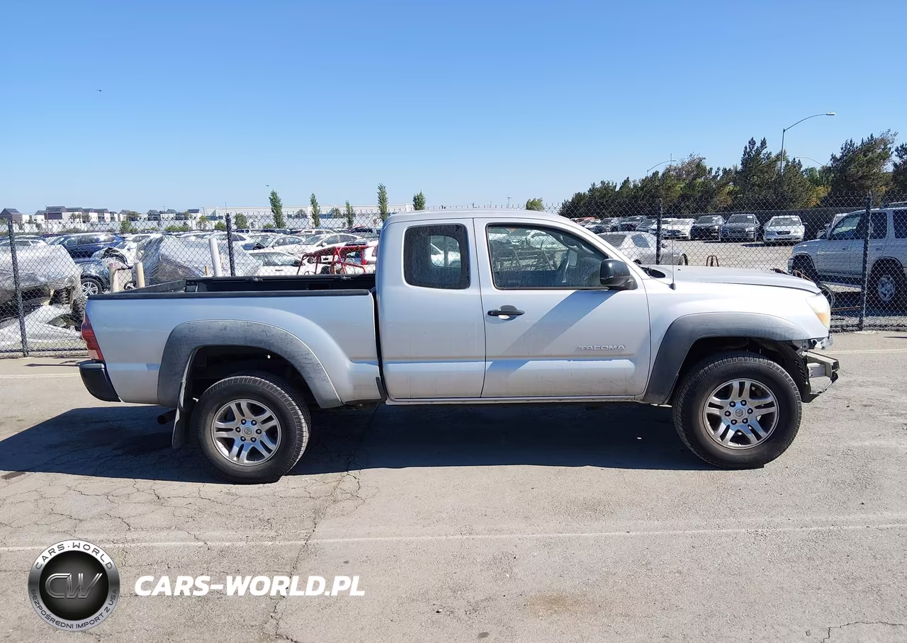 2007 Toyota Tacoma Base V6 VIN:5TEUU42N27Z352738 - 16