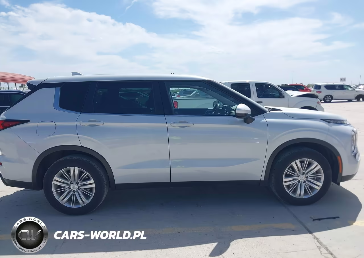 2023 Mitsubishi Outlander Es 2.5 2Wd VIN:JA4J3TA88PZ010065 - 13