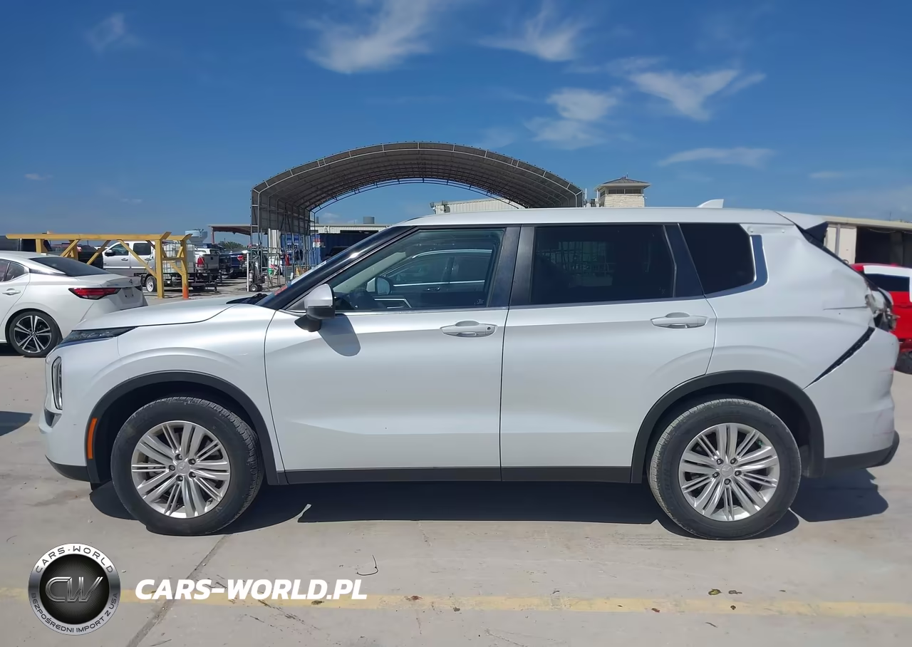 2023 Mitsubishi Outlander Es 2.5 2Wd VIN:JA4J3TA88PZ010065 - 14